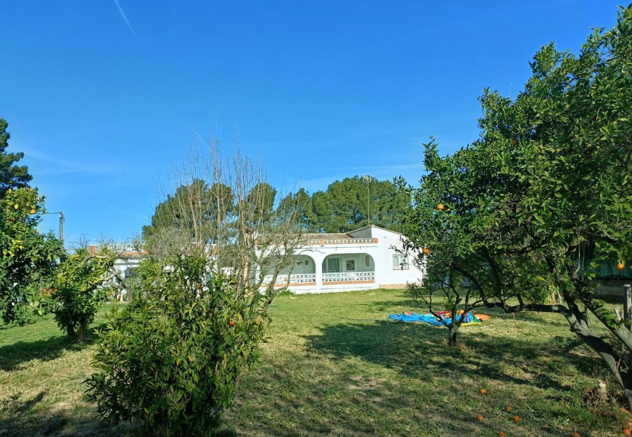 Big Lawn Four-Bedroom House,Spacious Room, In City Of Music, Near Equestrian Center,Outdoor Fun Llíria Eksteriør bilde